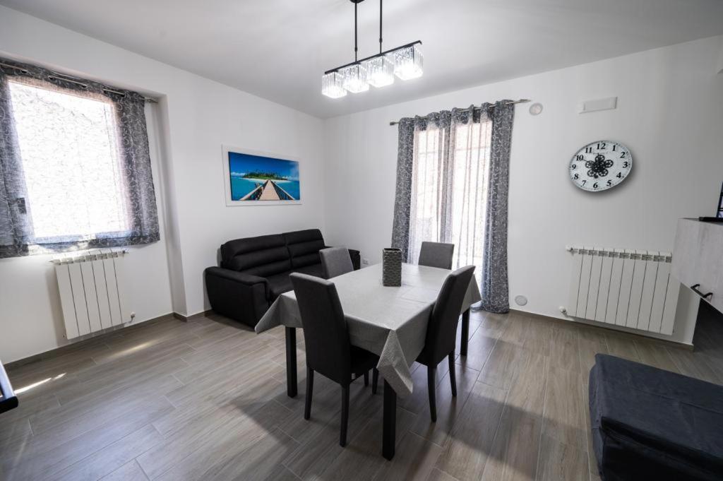 Ava Vacation Home Borgetto Екстериор снимка